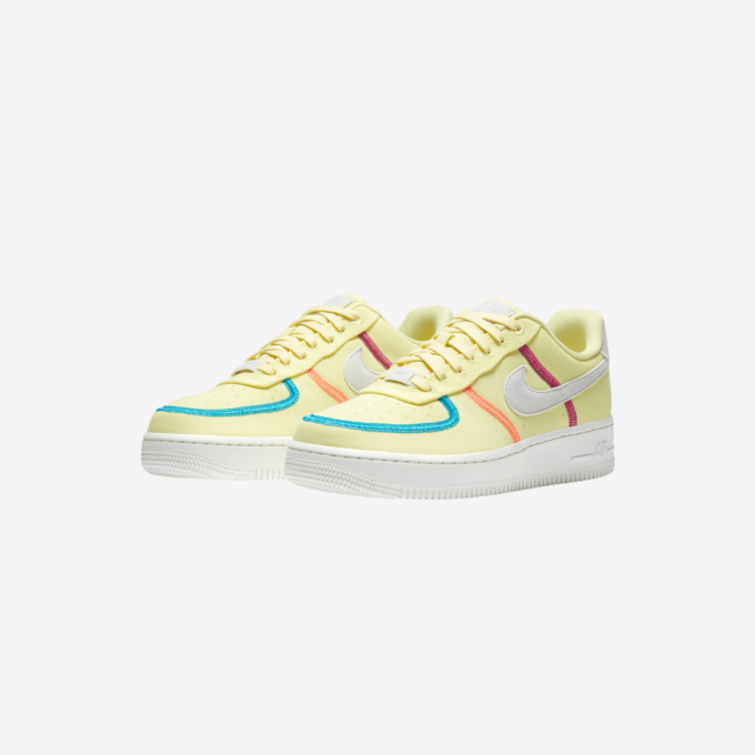 Nike Air Force 1 LX
